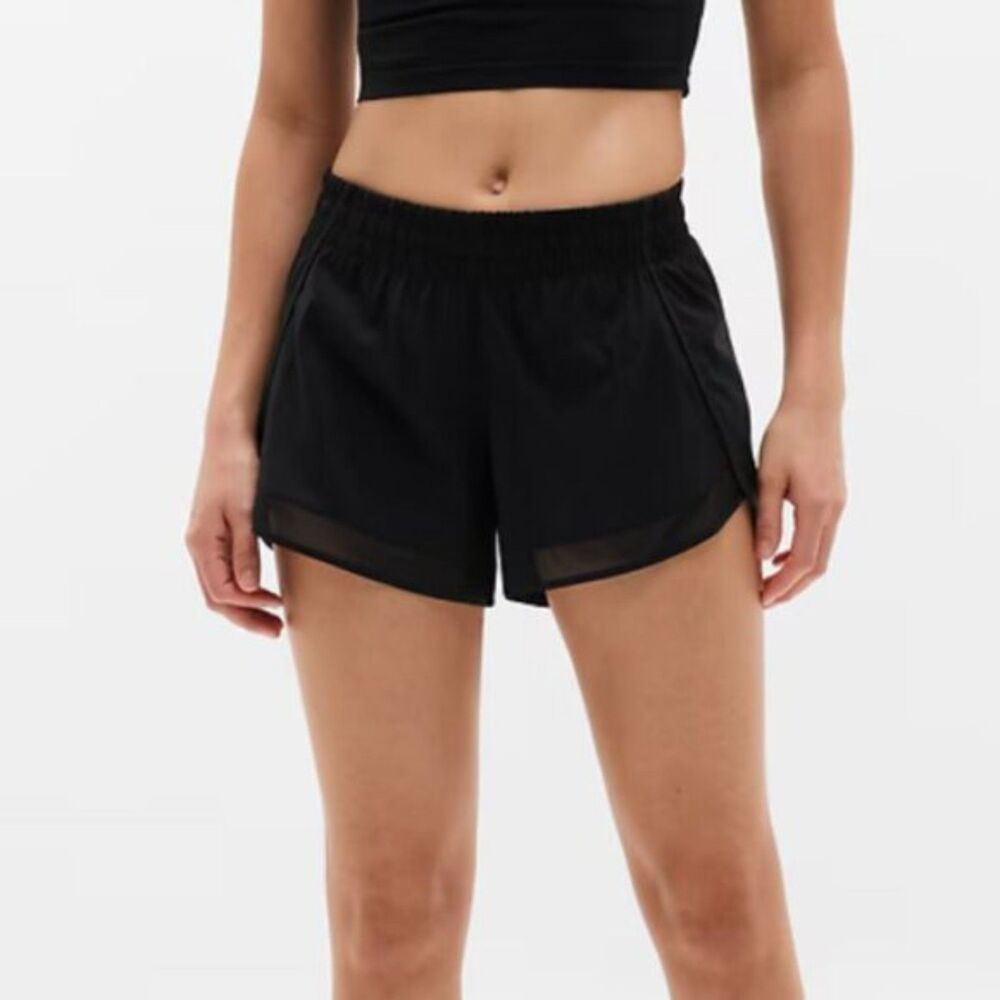 Athleta Mesh Racer Run Short 4" Size XS Black